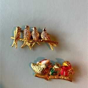 Vintage Set of 2 Bird Brooches